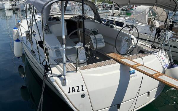 Bavaria Cruiser 41, Jazz