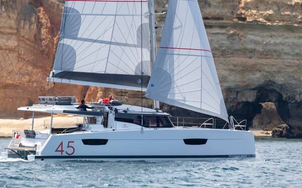 Fountaine Pajot Elba 45, Caramita